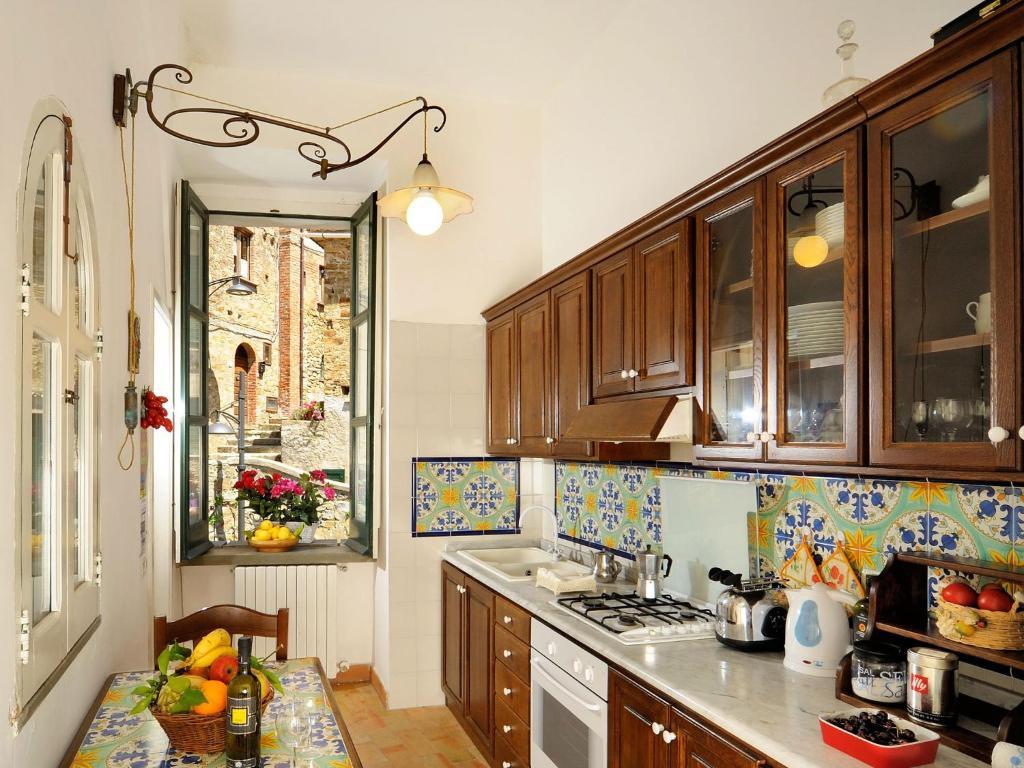 Residenza Matarazzo E Le Sue Soffitte Apartment กัสเตลลาบาเต ห้อง รูปภาพ